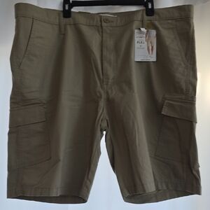 NWT-Signature by Levi Strauss Men's Khaki Cargo Shorts